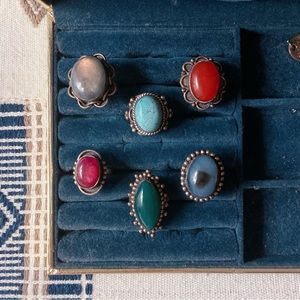 Bundle of six bohemian rings and ring sizers